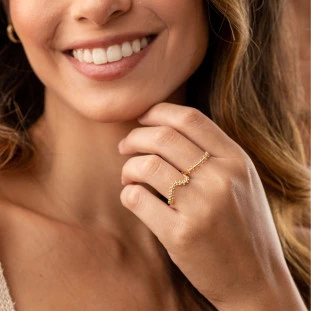 Anel Feminino de Ouro 18k 
