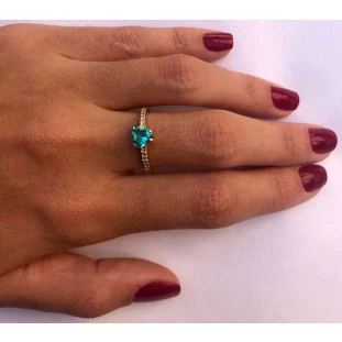 Anel de Ouro 18k com Coração de Zircônia